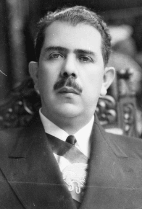 Retrato de Lázaro Cárdenas