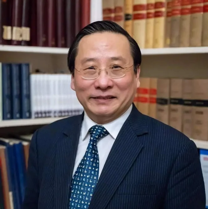 Retrato de Victor Gao